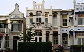 Hendrika Apartments
